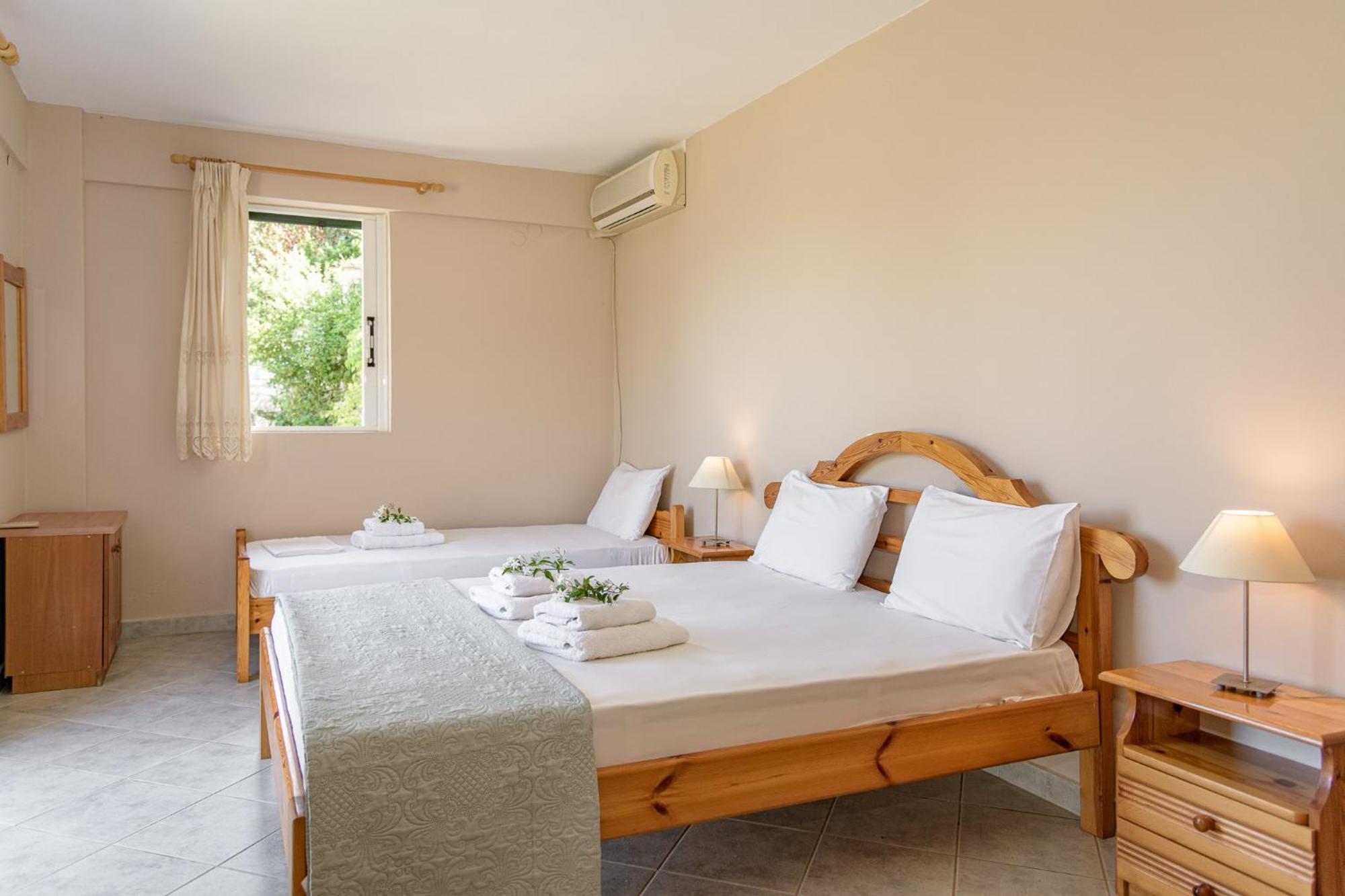 Villa Mare Studios Skinaria Luaran gambar